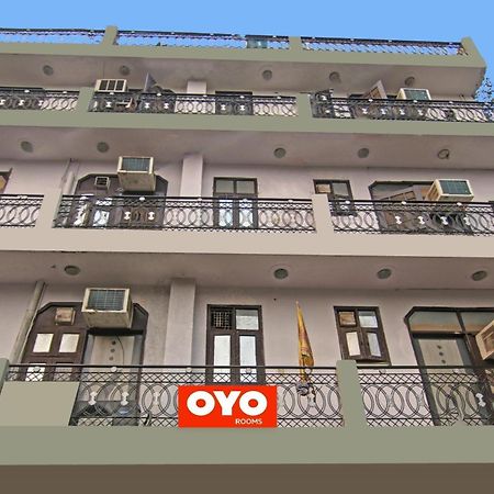 Flagship Hotel Decent Stay Near Pvr Vikaspuri Delhi New Delhi Luaran gambar