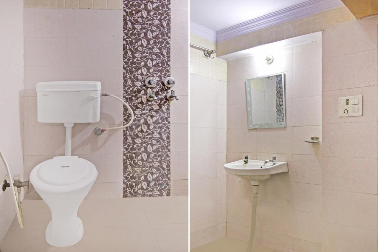 Flagship Hotel Decent Stay Near Pvr Vikaspuri Delhi New Delhi Luaran gambar